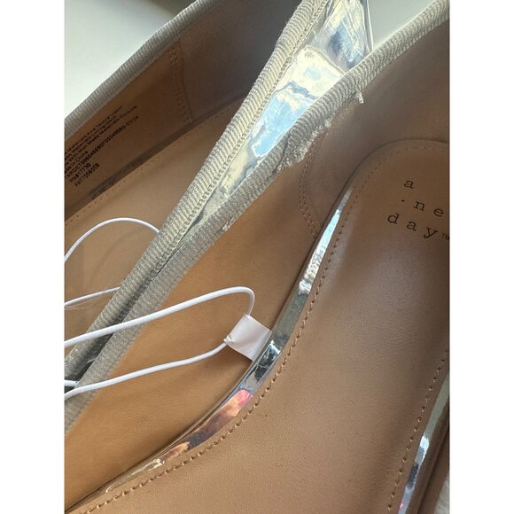 A New Day Womens Silver Ballet Flats Size 8.5 Shiny Finish Round Toe Bow Accent - Picture 12 of 12